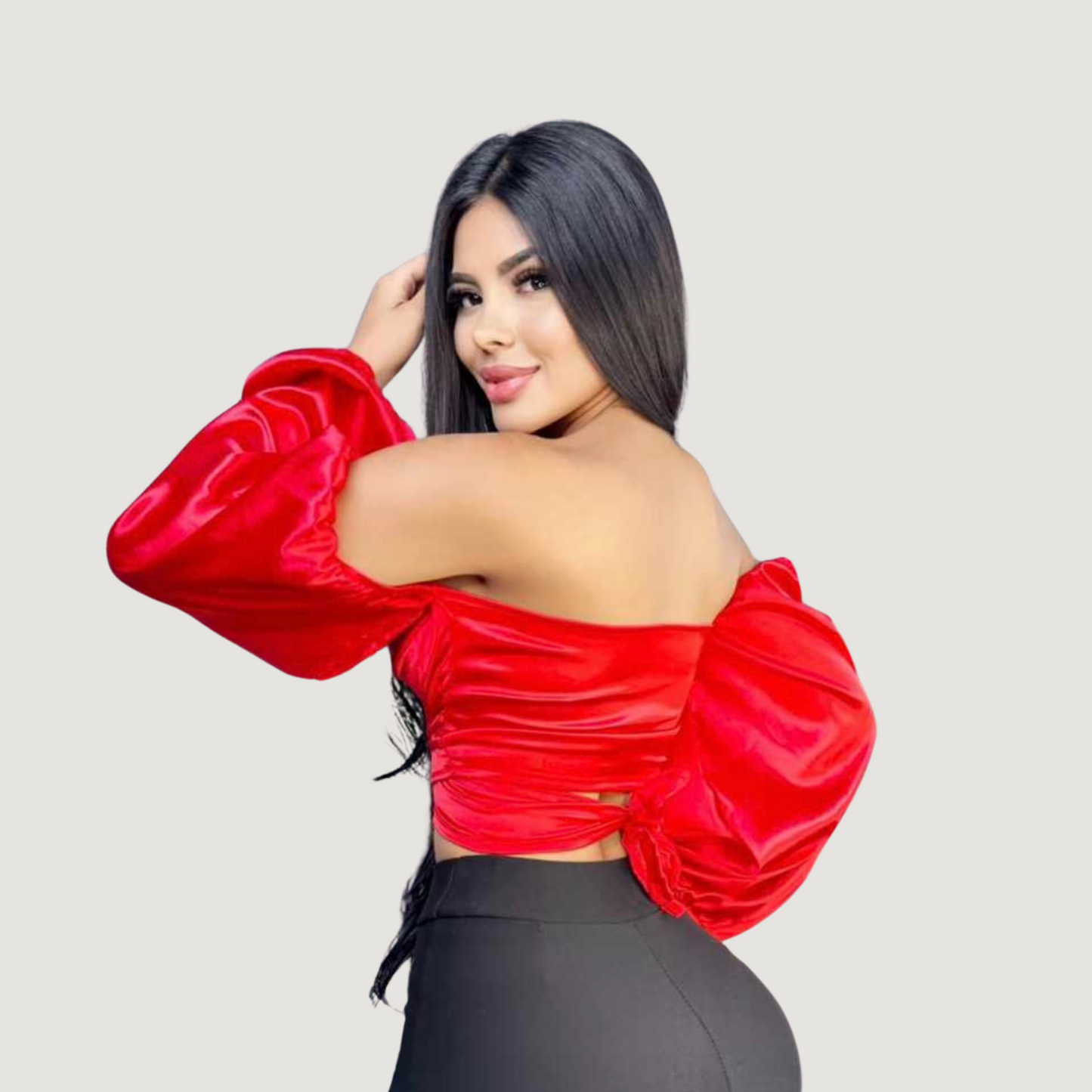 Cropped long sleeve top-adjustable front - Saida Fashion 