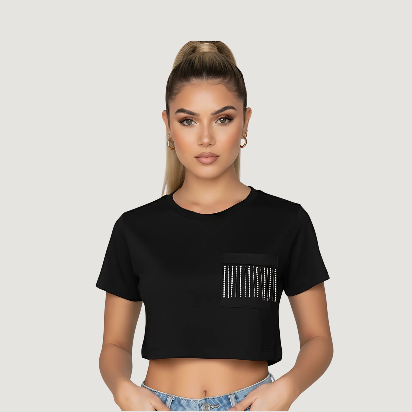 T-Shirt Crop Top - Loose Fit - Chain Detail..